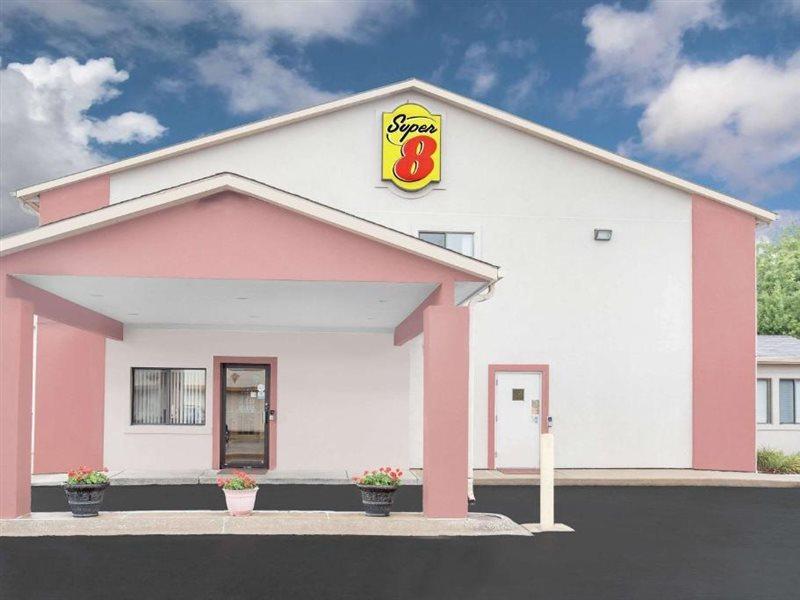 Super 8 By Wyndham East Moline Ξενοδοχείο Εξωτερικό φωτογραφία